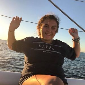 Meet your Posher, Gina